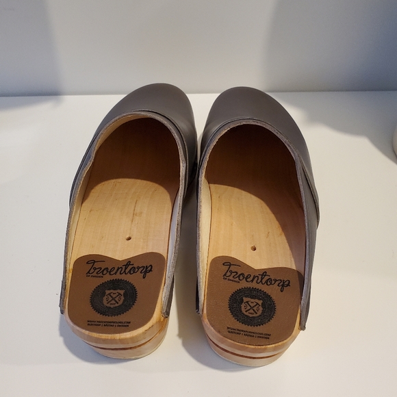 Classic Swedish Wood Clog by Troentorp - Picture 5 of 8